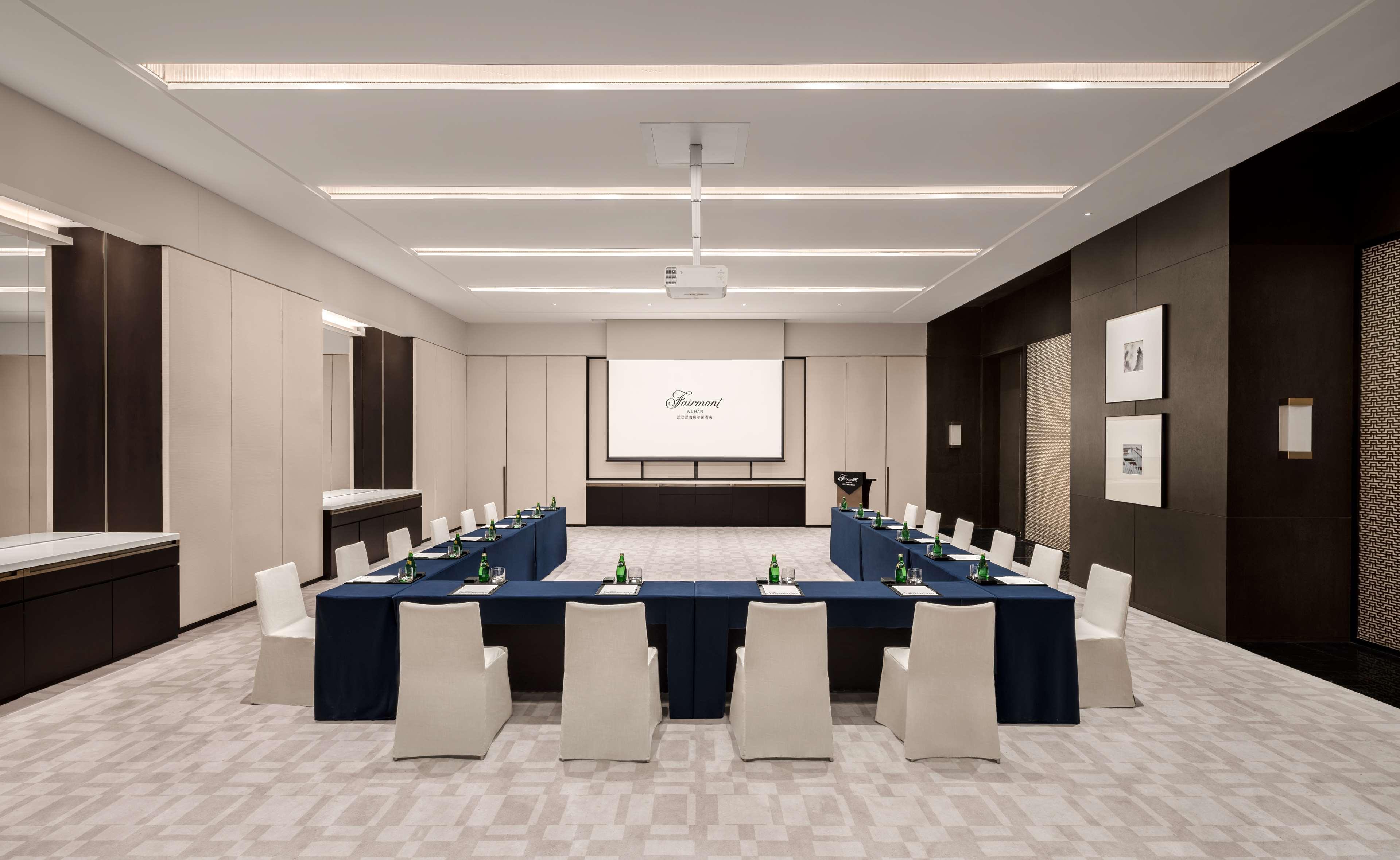 Fairmont Wuhan Exteriör bild